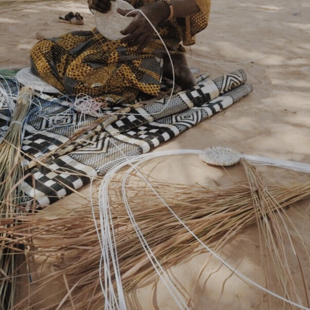 senegalese-weaving